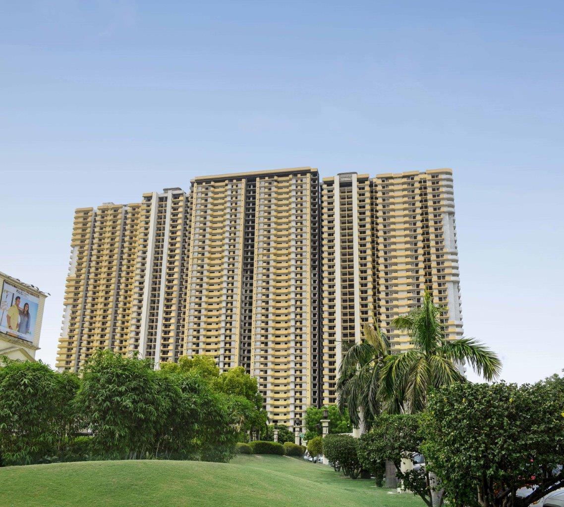 Advantages of Buying Residential Apartments in Noida