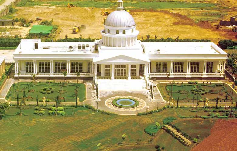 Gaur Mulberry Mansion — Live Life Royal in Your Own Designed Palace